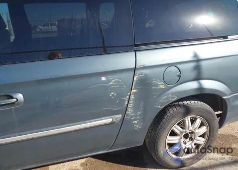 2006 Chrysler Town & Country Touring из США, поврежденный, VIN 2A4GP54L56R760008